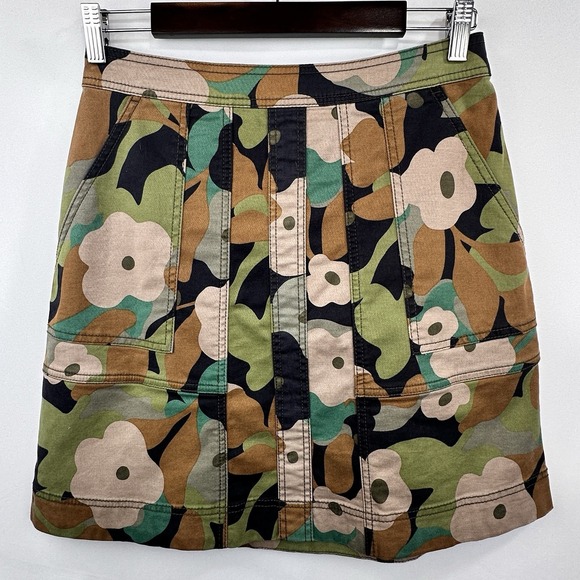 Cabi‎ Skirt Women's Size 2 Floral Camouflage Back Zip A-Line Very Cute! - Picture 2 of 9